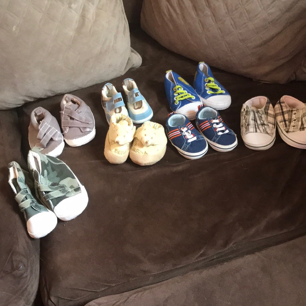 Crib shoes
